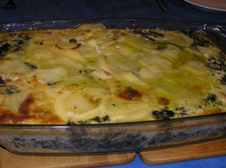 recept Ovenschotel met spinazie, aardappel en gehakt